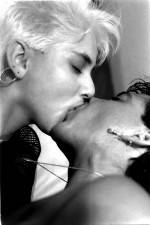 Watch Nitrate Kisses Goojara