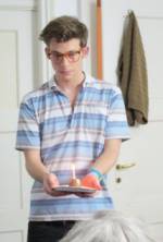 Watch How to Steal a Bed Goojara