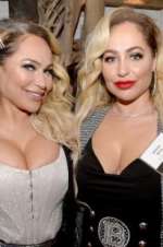 Watch Darcey & Stacey Goojara